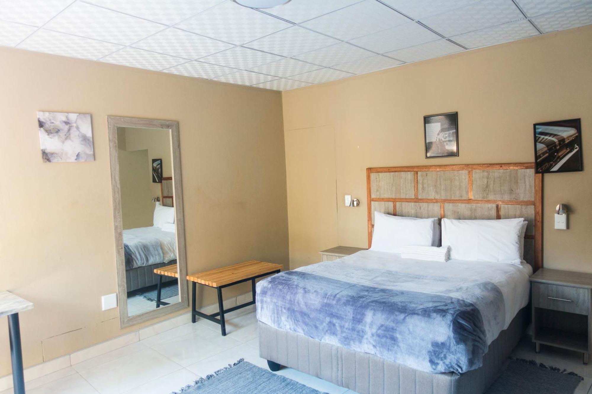 Ondangwa Rest Camp Bed & Breakfast Exterior photo